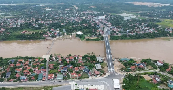 Hình ảnh cầu Phong Châu trước ngày khánh thành