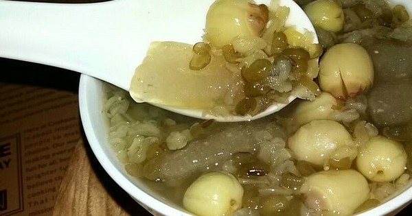 Bác sĩ tiết lộ loại hạt là "vua thải độc từ tự nhiên" cho gan, người Việt nghe xong đều bất ngờ vì... QUÁ QUEN, QUÁ RẺ