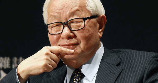 Loại trái cây rẻ bèo ở Việt Nam được ca ngợi là “quả trường thọ”, tỷ phú 94 tuổi Trung Quốc ăn mỗi sáng, tinh thần cực minh mẫn