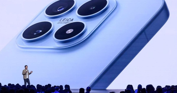 Xiaomi trình làng Xiaomi 17 đối đầu iPhone 17