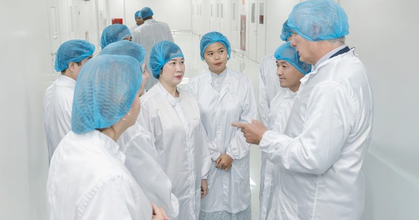 Việt Nam nhận chuyển giao công nghệ sản xuất thuốc điều trị ung thư của Cuba: Bệnh nhân sắp được tiếp cận thuốc giá rẻ, chất lượng quốc tế