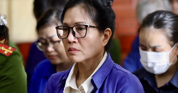 Gần 3 năm lũng đoạn thị trường vàng: Cựu Tổng giám đốc SJC lãnh 25 năm tù