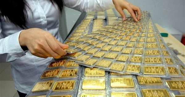 Giá vàng SJC cao nhất mọi thời đại, tiến sát 134 triệu đồng/lượng