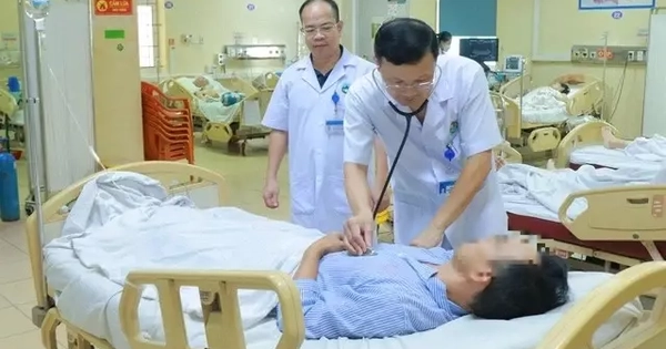 Chơi Pickleball được 40 phút, người đàn ông đột ngột ngã ngất, ngừng tim