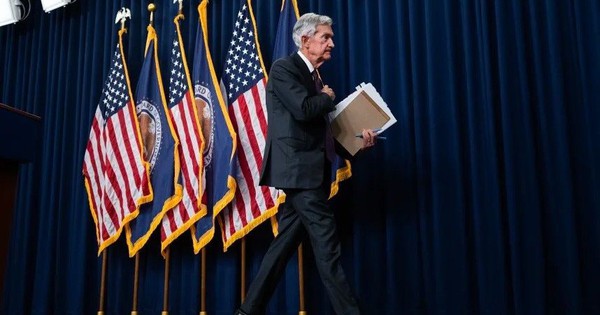 Hy hữu: Chủ tịch FED Jerome Powell thổi phồng giá trị giải độc đắc xổ số