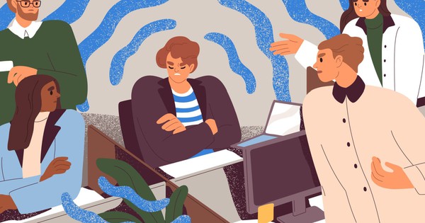 9 dấu hiệu nhận biết bạn có một đồng nghiệp EQ CHẠM ĐÁY!