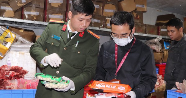 Rùng mình kho thực phẩm bẩn ngày cận Tết: Thịt lợn, nội tạng nhiễm dịch tả lợn châu Phi, tiêu hủy hơn 1,3 tấn