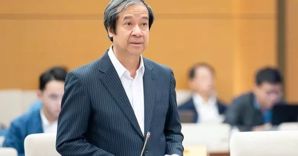 Bộ trưởng Giáo dục: Hạn chế tối đa các hành vi dạy thêm trá hình, ép buộc học sinh