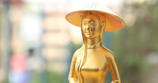 Nữ tiến sĩ sở hữu 47.300 tỷ đồng tài sản, kiếm gấp đôi trong năm qua nhờ cổ phiếu Vietjet