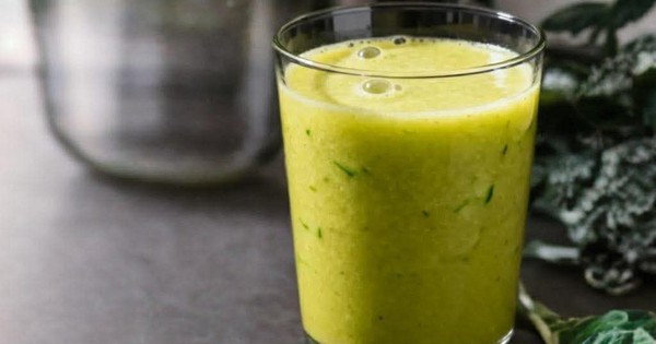 Tôi đã thoát khỏi chứng táo bón nhờ 2 ly nước và 1 món ăn học từ mẹ, bụng dưới giờ gần như phẳng lì