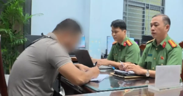 Xử phạt người vào fanpage của Lê Trung Khoa viết bình luận sai sự thật, xuyên tạc về lãnh đạo Đảng, Nhà nước