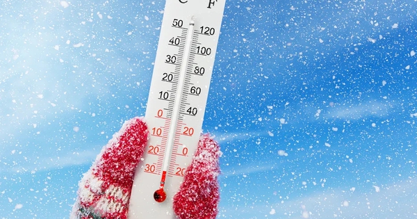 Thời điểm nóng nhất và lạnh nhất trong ngày không phải chính ngọ và nửa đêm