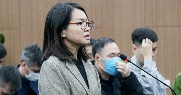 Tuyên án 2 cựu Cục trưởng Cục An toàn thực phẩm nhận hối lộ hàng chục tỉ đồng