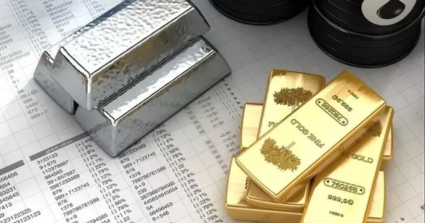 Lý do giá vàng bạc tăng rất mạnh
