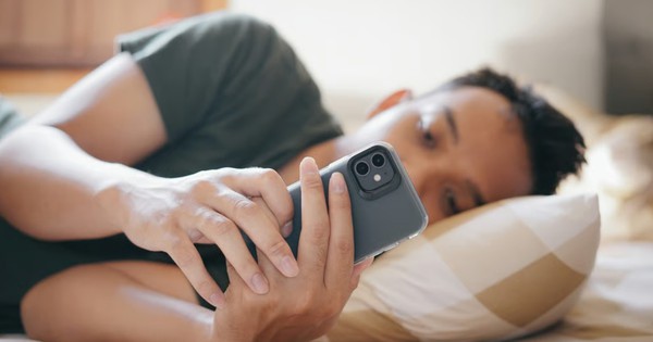 Thanh niên 30 tuổi bỏ 3 triệu tạo ứng dụng "SỐNG hay CHẾT" giúp người độc thân điểm danh mỗi ngày, thu về 36 tỷ sau 6 tháng