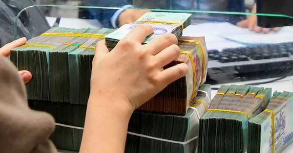 Lãi suất huy động vượt 7%, cho vay rục rịch tăng