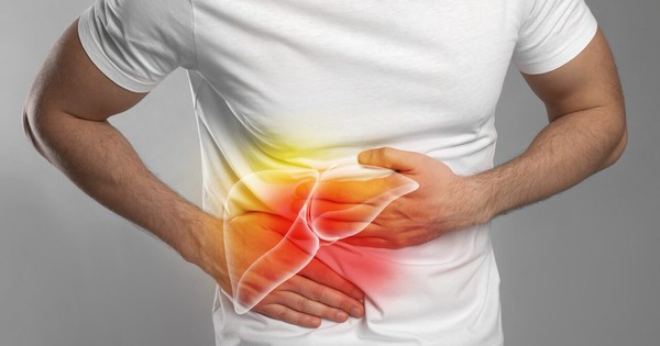 Cảnh báo 4 dấu hiệu sớm nhất của ung thư gan