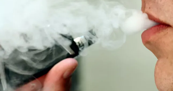 Hành vi chứa chấp người sử dụng thuốc lá điện tử bị phạt tới 10 triệu đồng