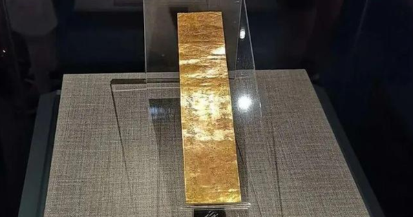 Lên núi hái thuốc, nông dân bất ngờ đào được miếng vàng 878 tỷ đồng, cơ quan chức năng lập tức vào cuộc