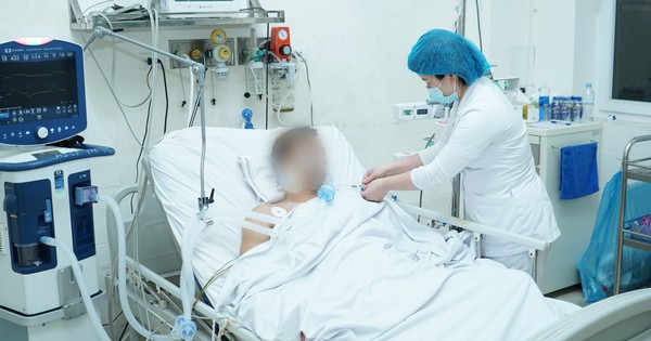 Liên tiếp các ca NGỪNG TIM ngoại viện, bác sĩ cảnh báo "khung giờ tử thần"