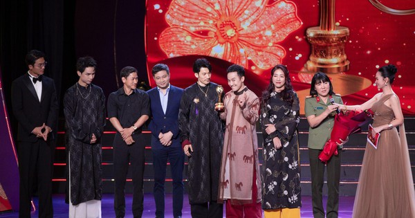 Chiến Sĩ Quả Cảm là chương trình truyền hình được khán giả yêu thích nhất tại Mai Vàng lần thứ 31