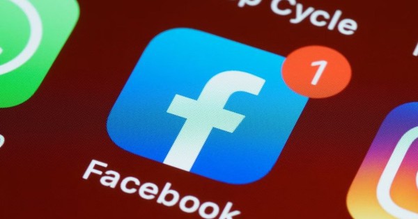 Chuyên gia công nghệ “bắt bài” hàng loạt fanpage lớn bất ngờ “biến mất” ảnh đại diện