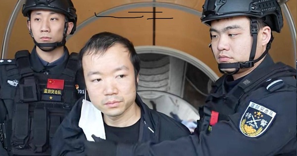 Hình ảnh đầu tiên của Trần Chí sau khi bị bắt