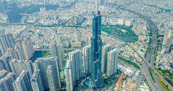 Triển vọng đầu tư 2026: Bất động sản bước vào chu kỳ mới, thị trường không còn “tăng nóng”…nhà đầu tư cần cẩn trọng với rủi ro lãi suất và dư cung cao cấp để tránh rơi vào bẫy "sóng ngắn