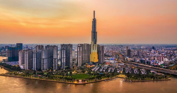 Việt Nam vươn lên vị trí thứ 31 thế giới về quy mô kinh tế sau 14 năm tăng trưởng mạnh mẽ