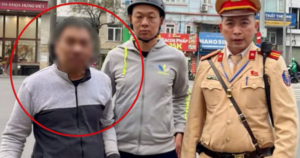 Đăng tin tìm bố đi lạc lên mạng xã hội, gia đình bất ngờ nhận cuộc gọi từ CSGT