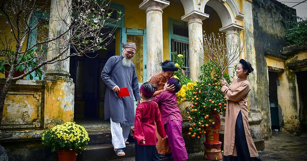 Vô tình làm nhau tổn thương vì chuyện xông đất đầu năm