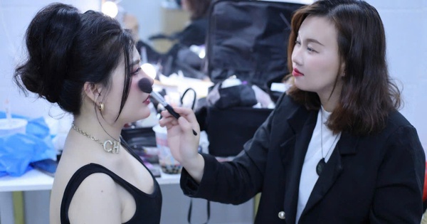 Những việc làm "hốt bạc" ngày Tết ở TPHCM