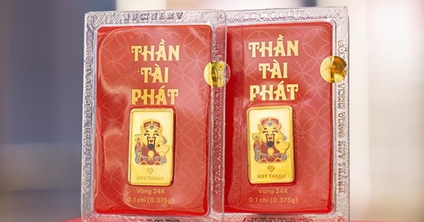 Mua vàng ngày vía Thần Tài: Sau nhiều năm, ngườ...