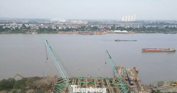 Công trường Vành đai 1 và các cầu lớn không nghỉ Tết, phấn đấu thông xe sớm