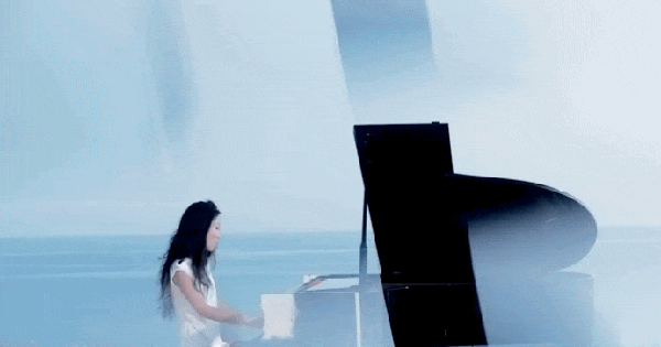 Dấu chấm hết của nữ ca sĩ từng diễn trên đài quốc gia: Bị cấm cửa vì mẹ vướng vòng lao lý, mọi tung tích bị xoá sổ