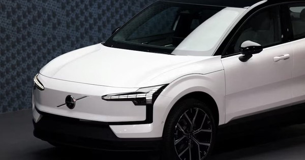 Nóng: Hãng ô tô nổi tiếng tuyên bố thu hồi 40.000 xe điện vì nguy cơ cháy pin