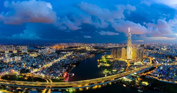 Việt Nam Dẫn Đầu ASEAN-6 Với Tăng Trưởng GDP 8,02% Năm 2025