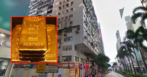 Người đàn ông Hồng Kông bị lừa 132,7 triệu đồng khi mua vàng, nhận về hai bao cát