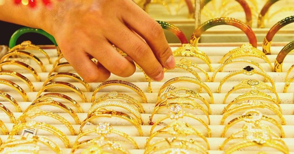 Mua vàng ngày Thần Tài: Đừng để cảm giác 'an tâm' che mất ba nền tảng tài chính quan trọng