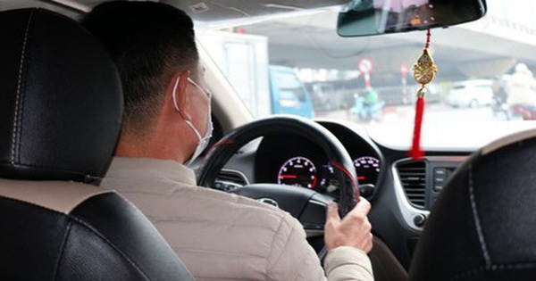 Nghị Định 336/2025 Siết Chặt Quản Lý Vận Tải: Phạt Nặng Từ Taxi Đến Xe Tự Lái Từ 1/3/2026