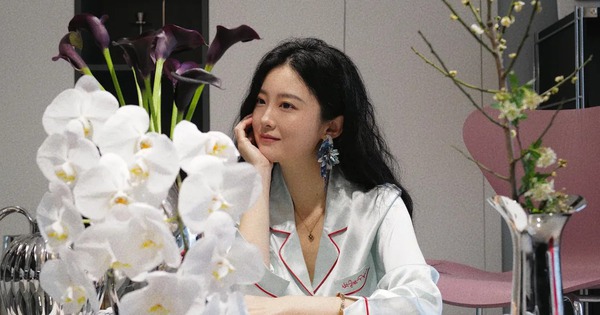 Đừng đợi đến 60 tuổi mới lo "hậu vận": 4 thói quen "Glow-up" phụ nữ 30+ cần làm ngay để năm 2026 rực rỡ và an nhàn