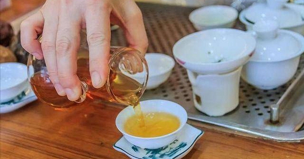 4 kiểu uống trà được đưa vào "danh sách tổn thương gan": Dù thích bao nhiêu cũng phải ngậm miệng