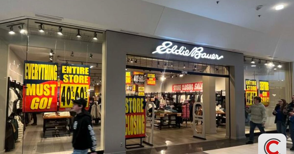 Thêm một chuỗi bán lẻ 100 năm tuổi nộp đơn xin ...