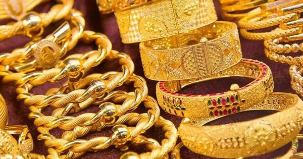 Tối 5/3, giá vàng giảm mạnh sau thông tin mới về kinh tế Mỹ