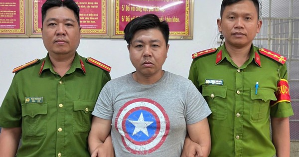 Cảnh sát TP.HCM bắt khẩn cấp tài xế xe ôm công nghệ gây rối tại sân bay Tân Sơn Nhất