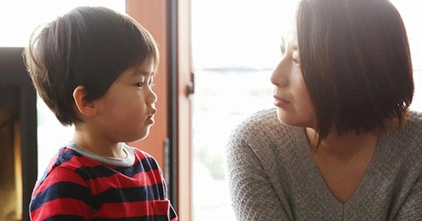 Giáo sư Đại học Bắc Kinh chỉ dấu hiệu giáo dục lệch hướng: Trẻ là tấm gương phản chiếu cha mẹ