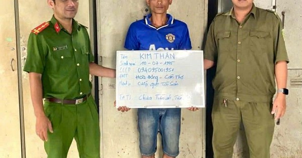 Công an bắt giữ kẻ giật dây chuyền vàng của thiếu nữ ở TPHCM