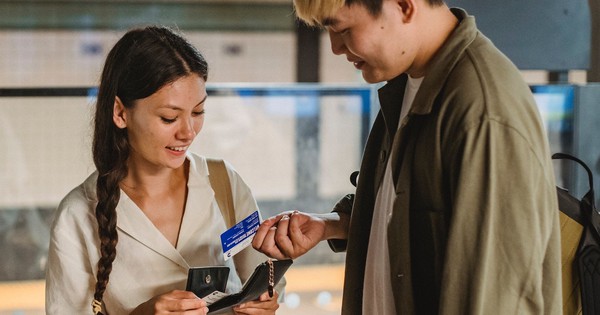 Chuyên gia: Đàn ông trưởng thành không chỉ 'nộp lương' mà cần giữ vai trò chủ động trong gia đình