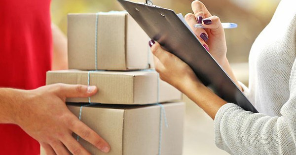 GHTK, Viettel Post và Bưu điện Việt Nam áp dụng phụ phí xăng dầu từ tháng 3/2026