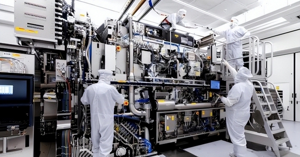 Trung Quốc hé lộ máy quang khắc High-NA EUV 400 triệu USD, bước ngoặt công nghệ chip